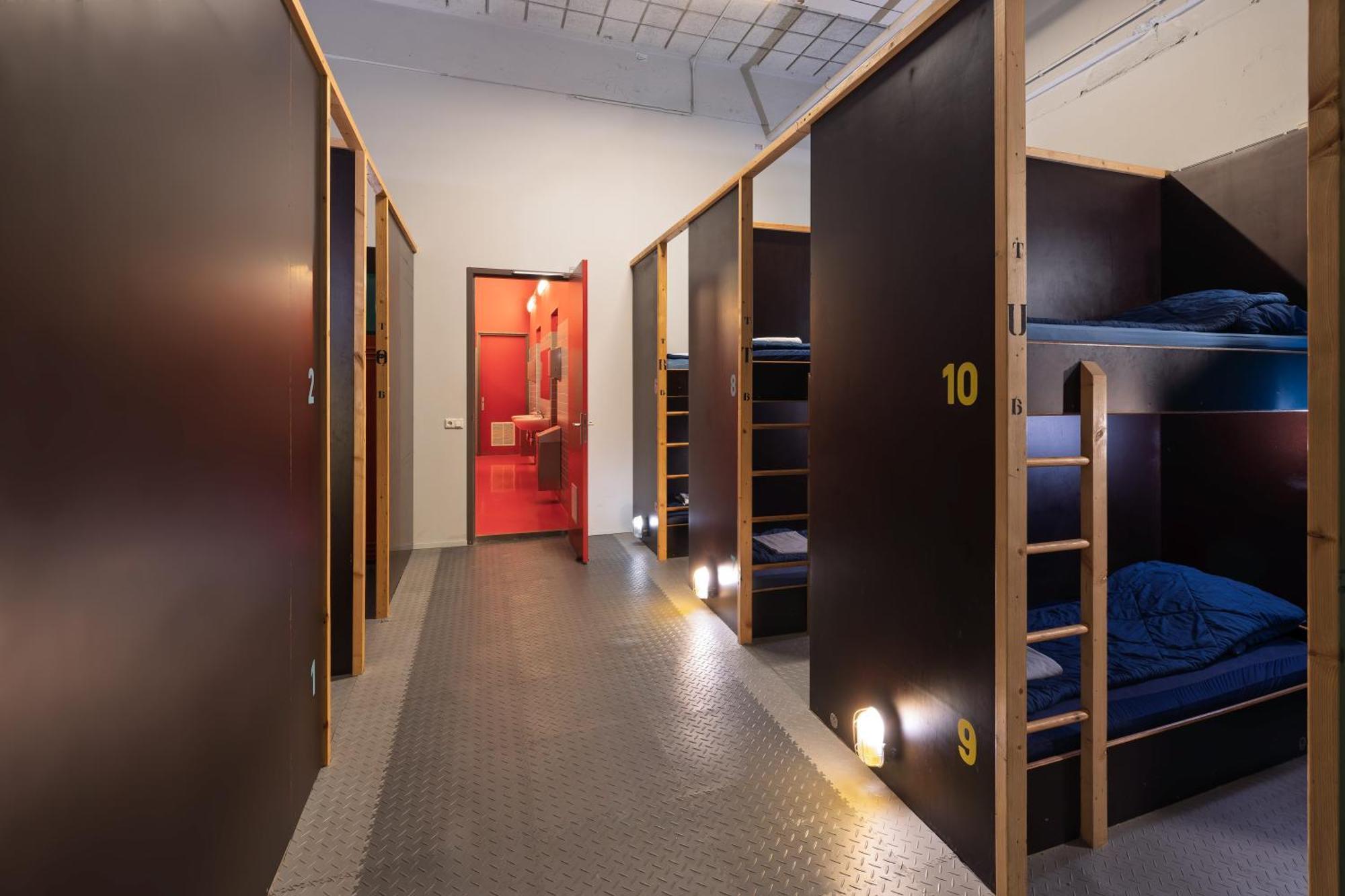 Stayokay Hostel Eindhoven - Blue Collar Экстерьер фото