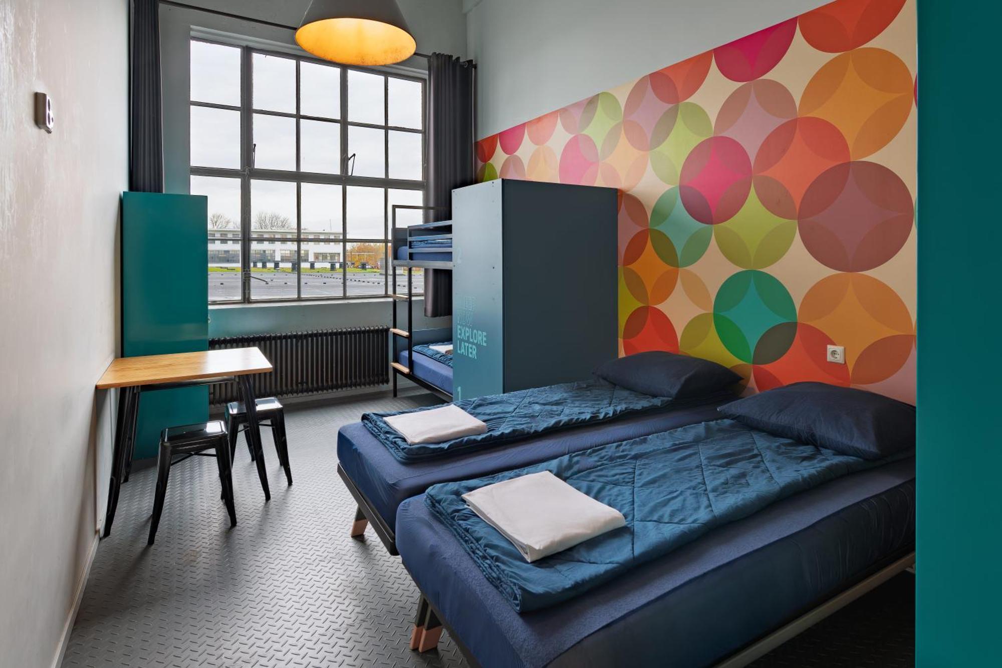 Stayokay Hostel Eindhoven - Blue Collar Экстерьер фото