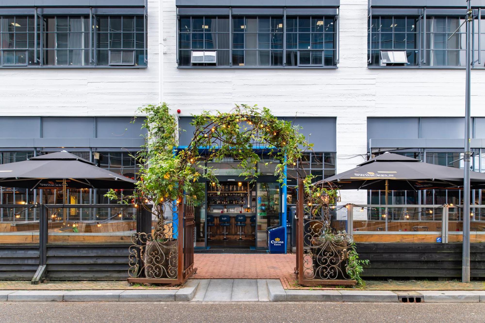 Stayokay Hostel Eindhoven - Blue Collar Экстерьер фото