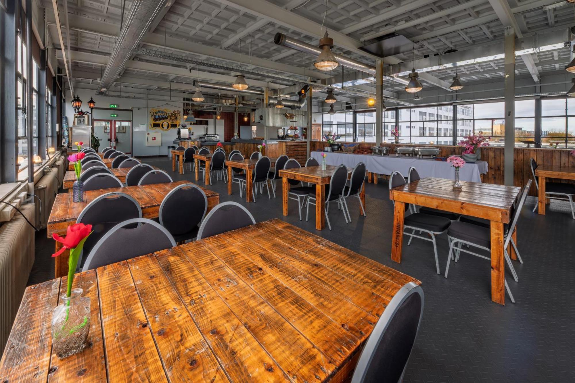 Stayokay Hostel Eindhoven - Blue Collar Экстерьер фото