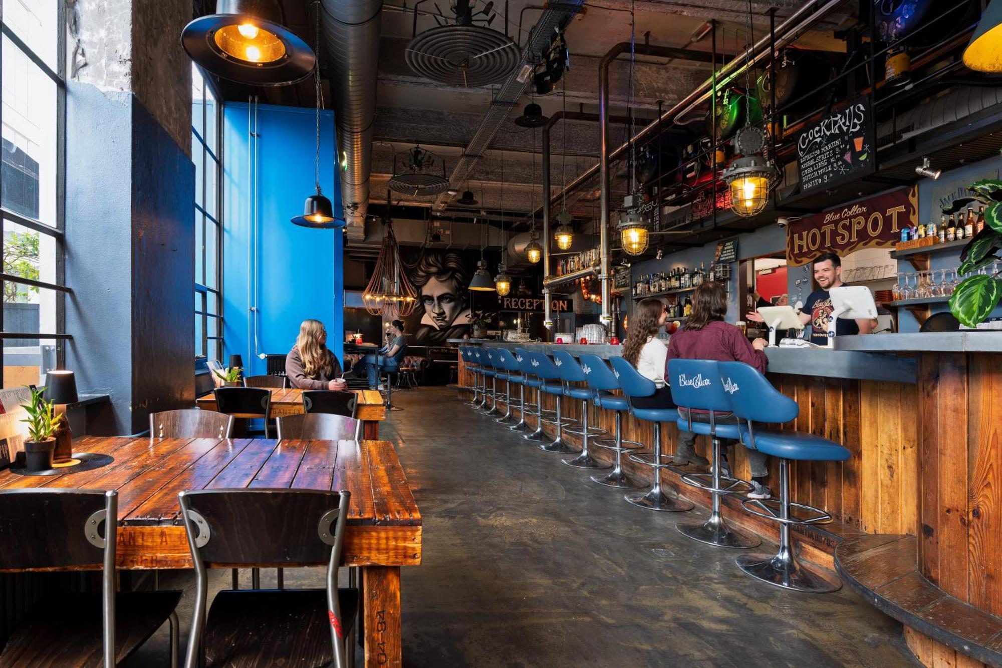 Stayokay Hostel Eindhoven - Blue Collar Экстерьер фото