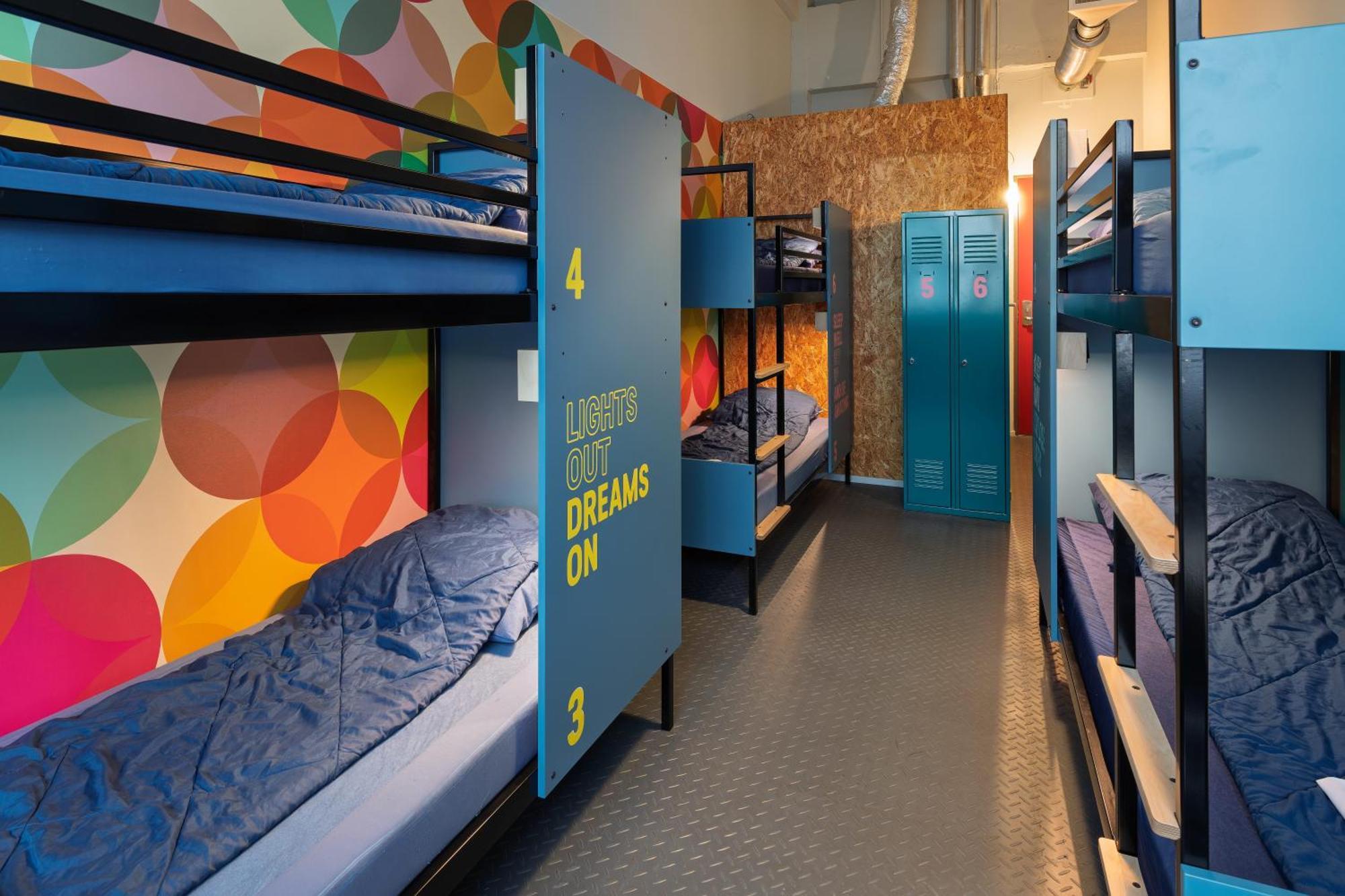 Stayokay Hostel Eindhoven - Blue Collar Экстерьер фото