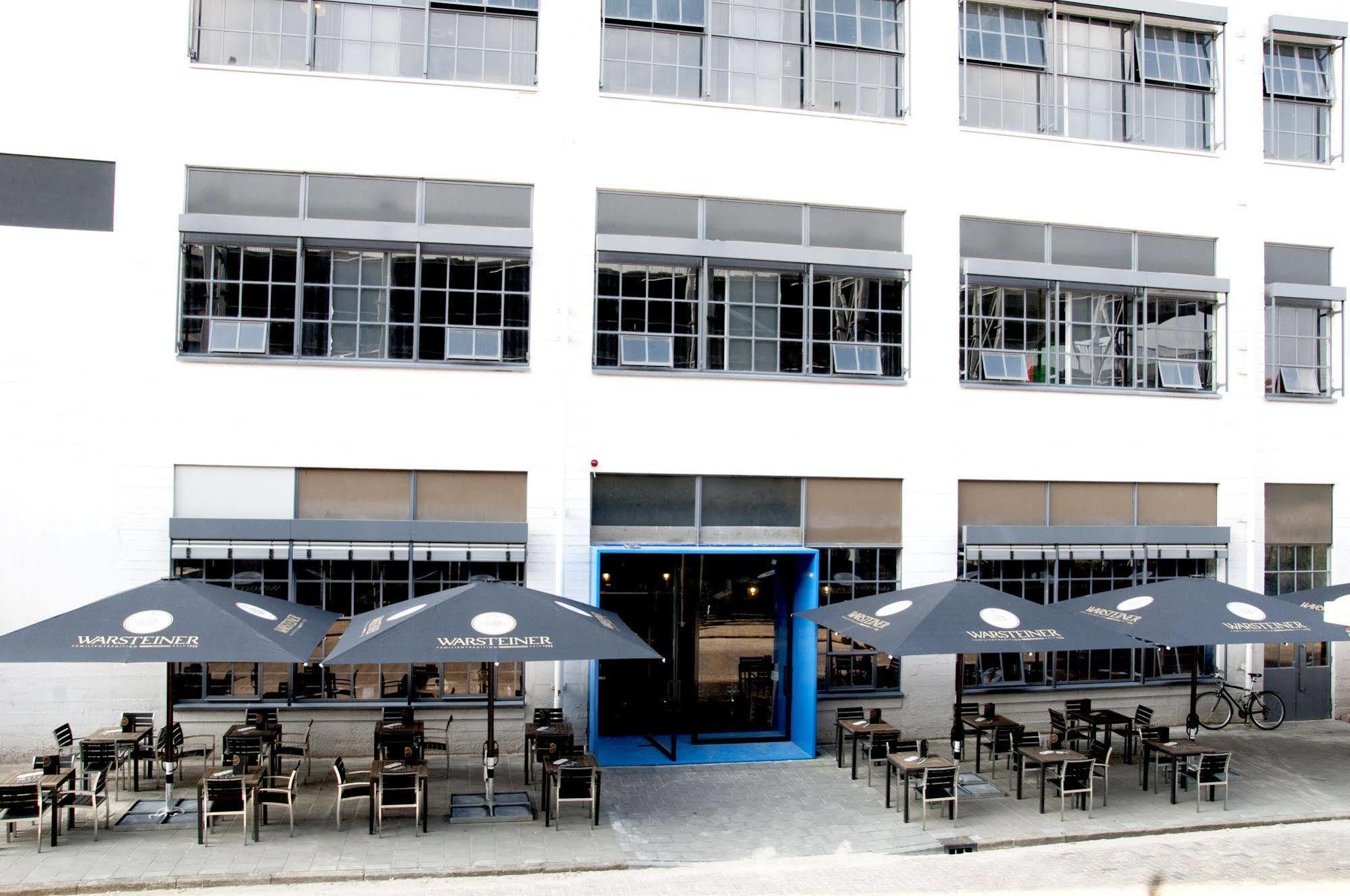 Stayokay Hostel Eindhoven - Blue Collar Экстерьер фото