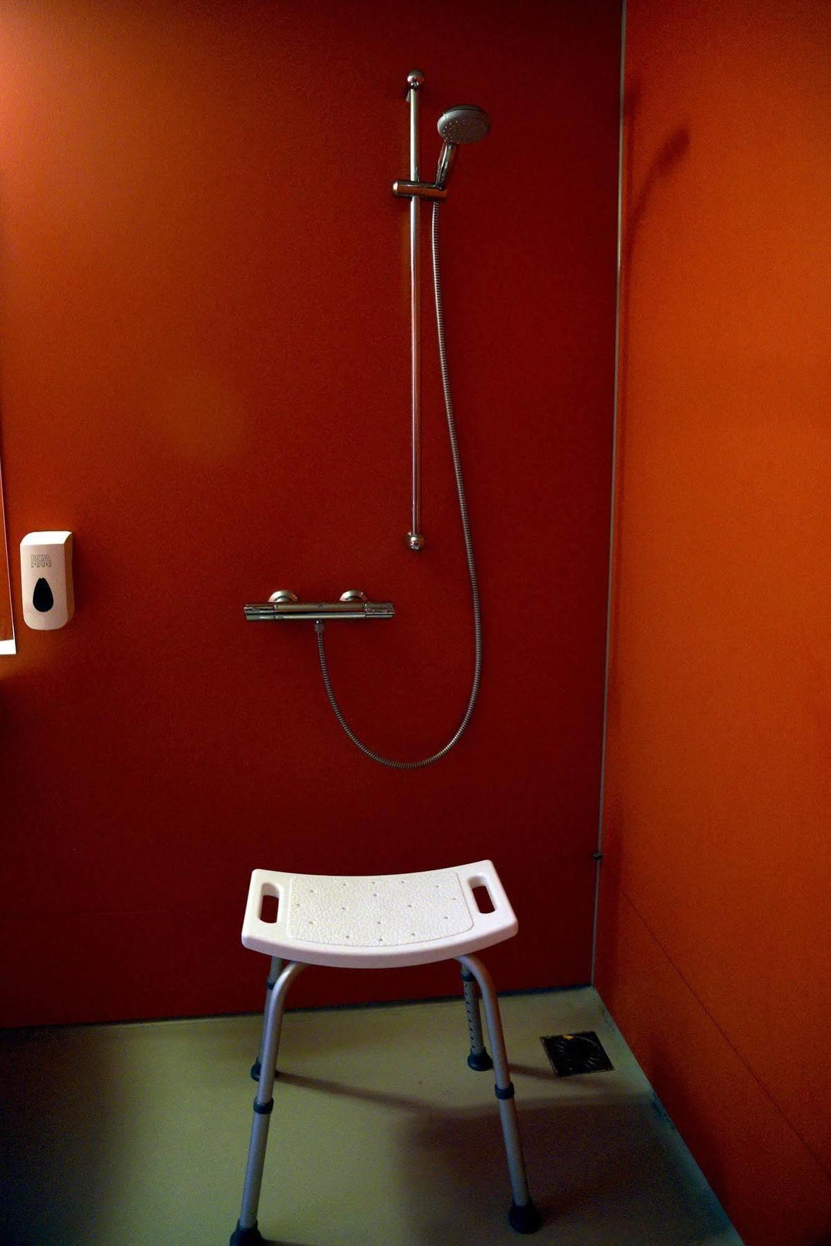 Stayokay Hostel Eindhoven - Blue Collar Экстерьер фото