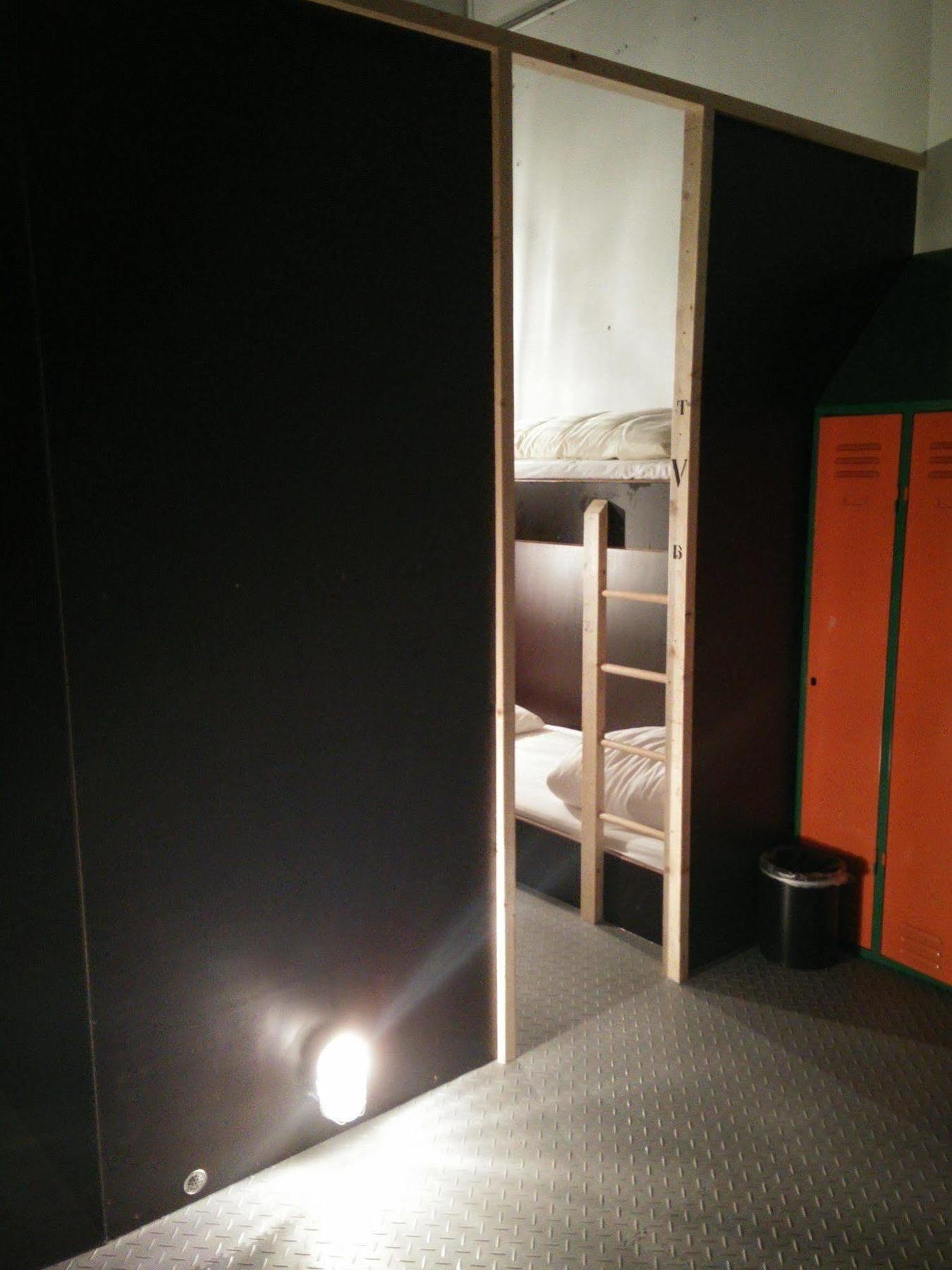 Stayokay Hostel Eindhoven - Blue Collar Экстерьер фото
