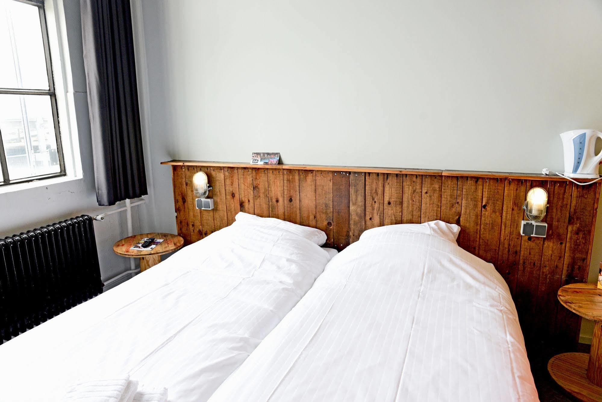Stayokay Hostel Eindhoven - Blue Collar Экстерьер фото